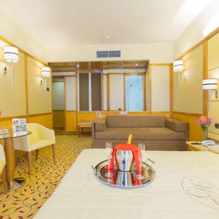 Teco Hotel 3*