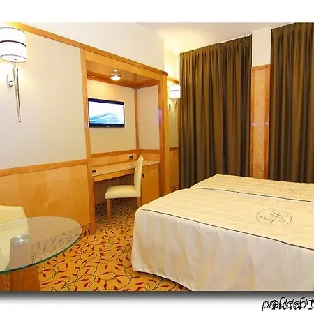 Teco Hotell 3*